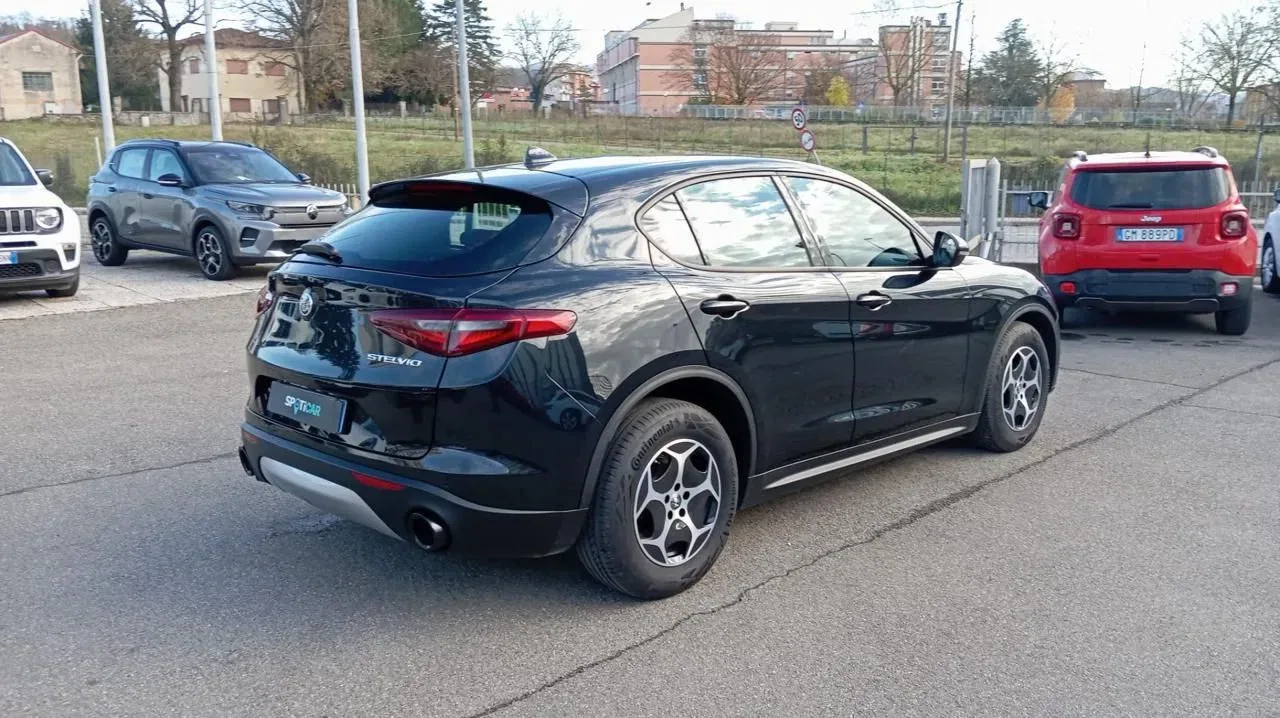 Alfa Romeo Stelvio *PROMO* 2.2 Turbodiesel 160 CV AT8 RWD Sprint foto 17