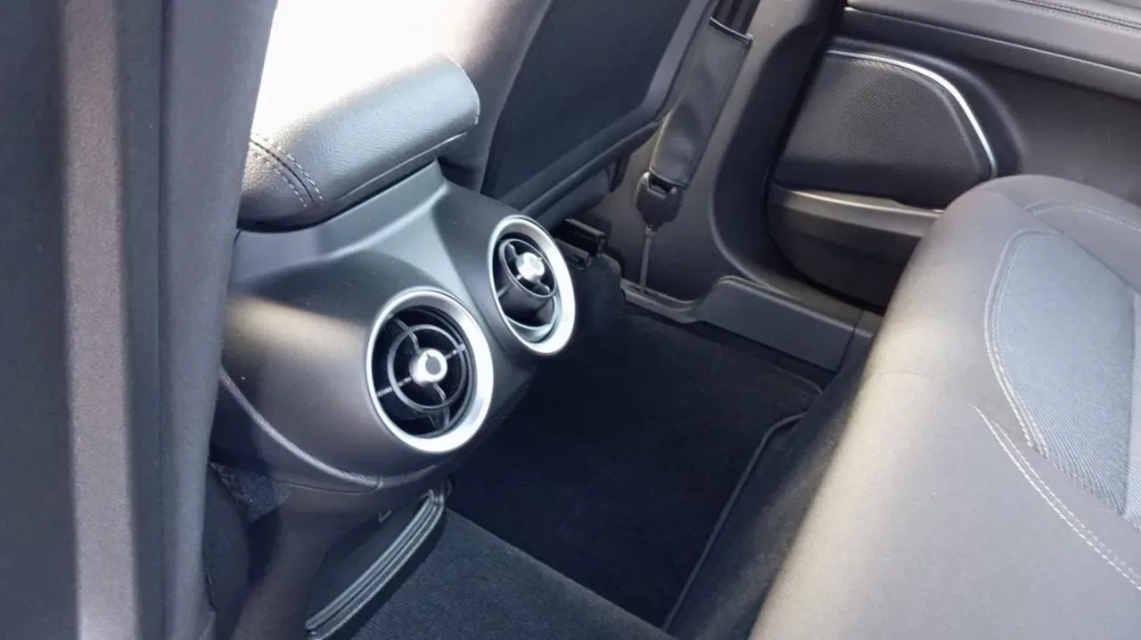 Alfa Romeo Stelvio *PROMO* 2.2 Turbodiesel 160 CV AT8 RWD Sprint foto 24