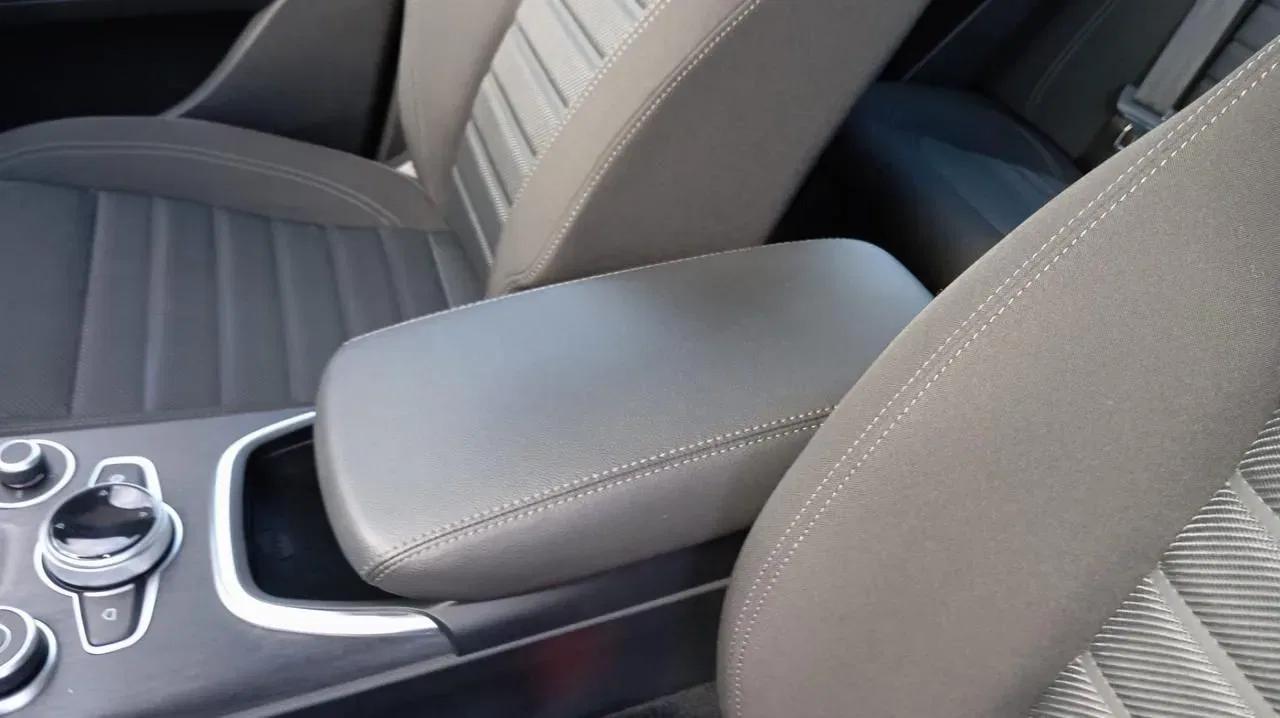 Alfa Romeo Stelvio *PROMO* 2.2 Turbodiesel 160 CV AT8 RWD Sprint foto 25