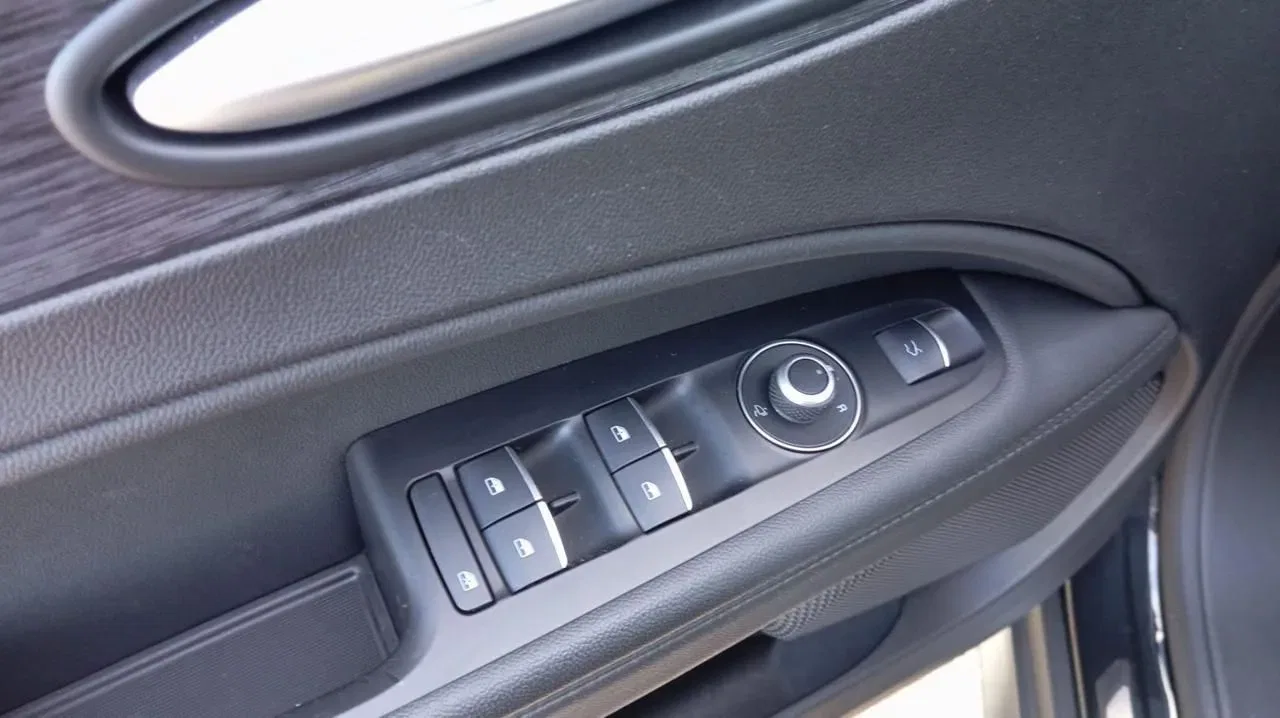 Alfa Romeo Stelvio *PROMO* 2.2 Turbodiesel 160 CV AT8 RWD Sprint foto 26