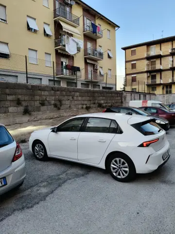 Opel astra L anno 2024 1.5 diesel cambio automatico foto 5