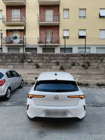 Opel astra L anno 2024 1.5 diesel cambio automatico foto 6