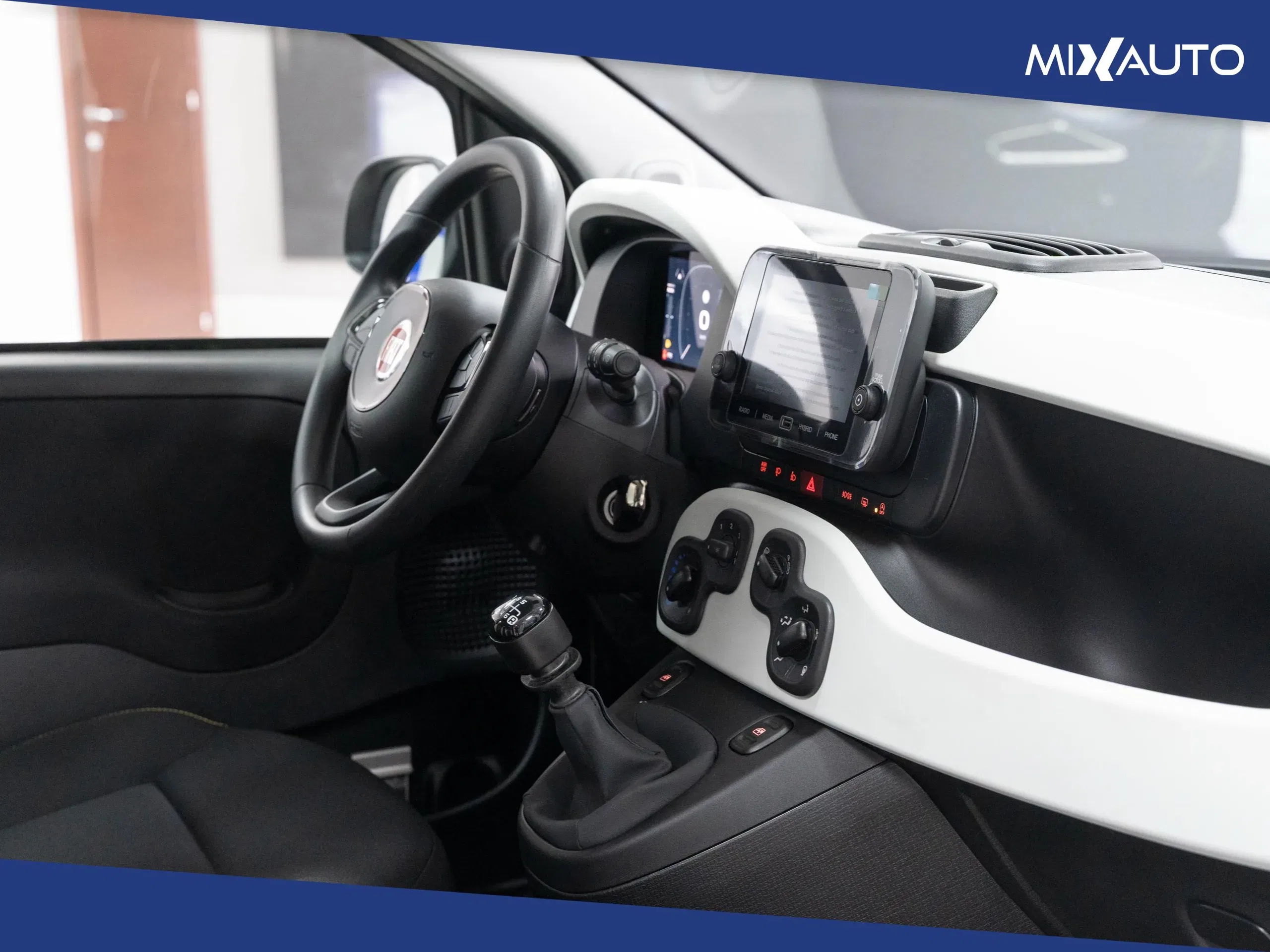 Fiat Panda Pandina Cross 1.0 Firefly Hybrid S&S 70CV foto 19