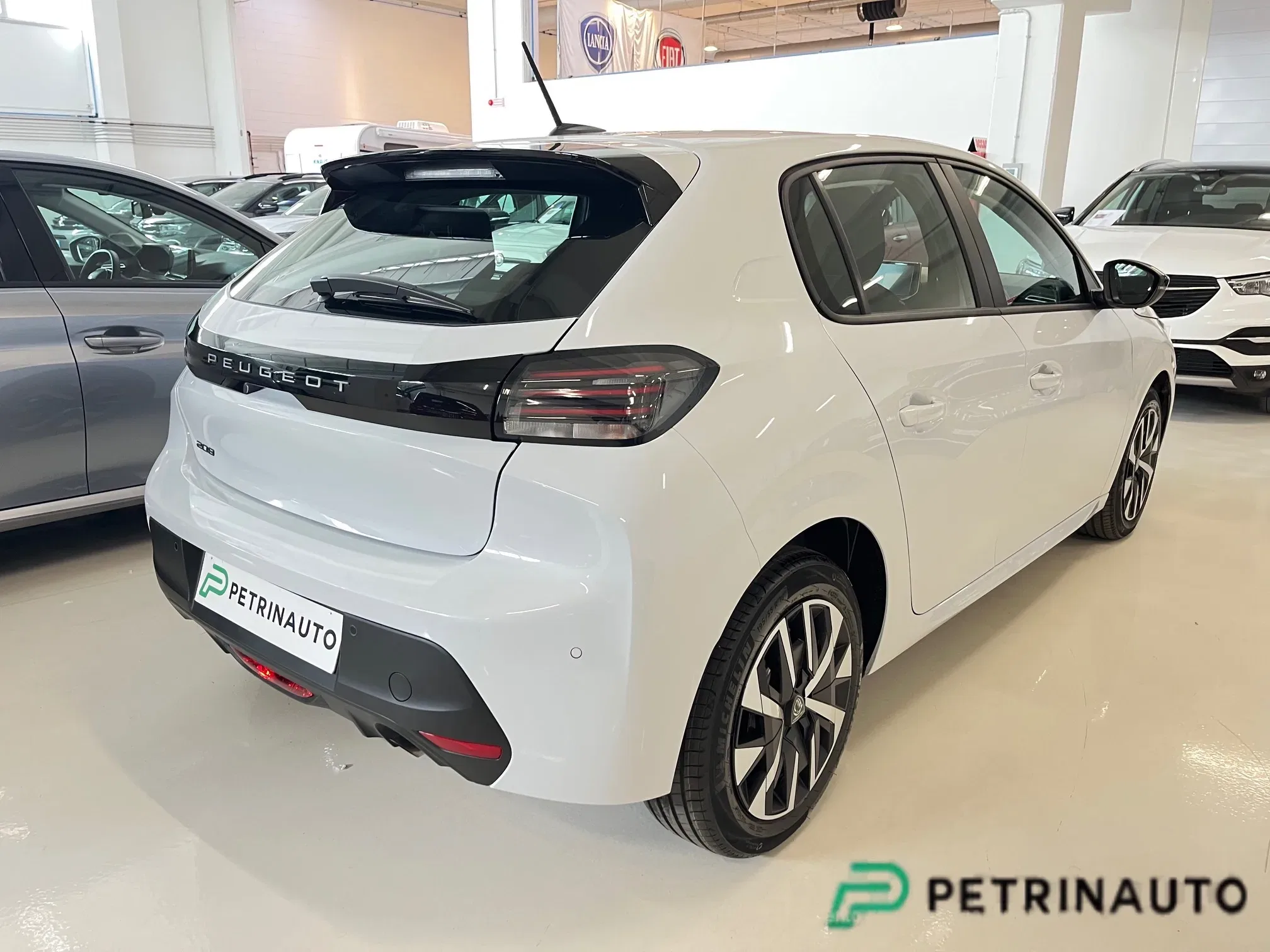 Peugeot 208 1.2 Style s&s 100cv Km. Zero Nazionale foto 6