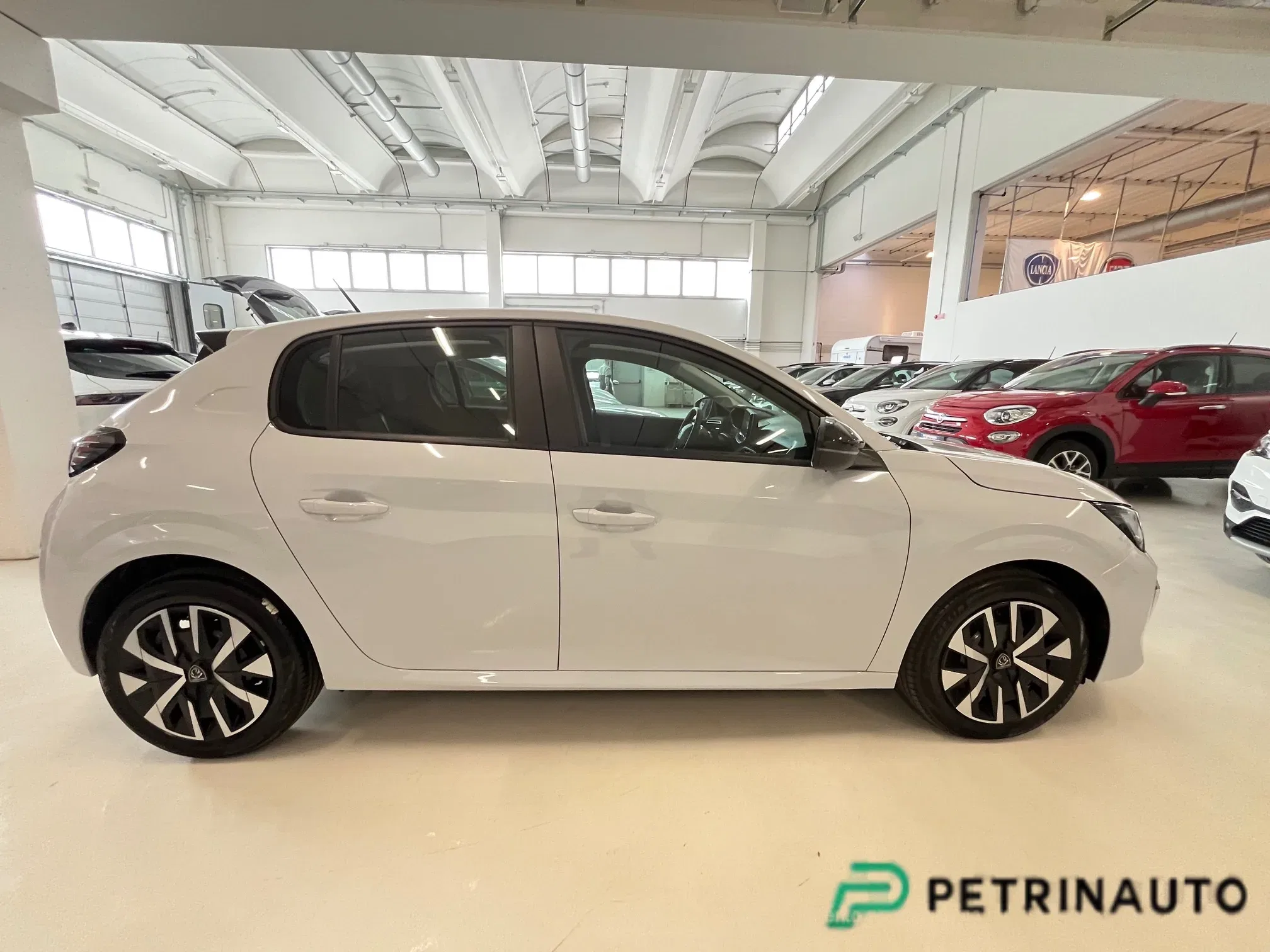 Peugeot 208 1.2 Style s&s 100cv Km. Zero Nazionale foto 5