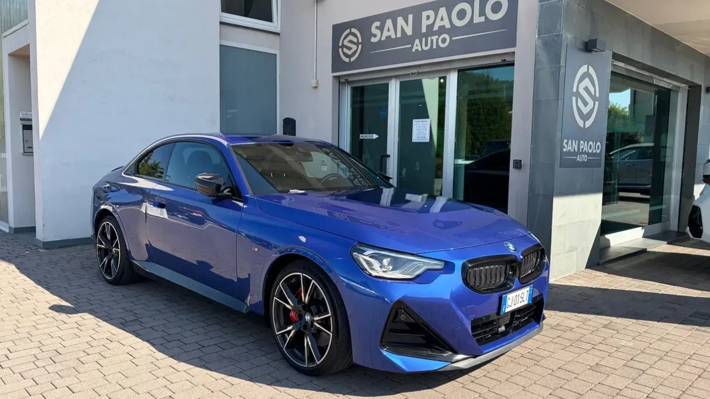 BMW M 240i xDrive