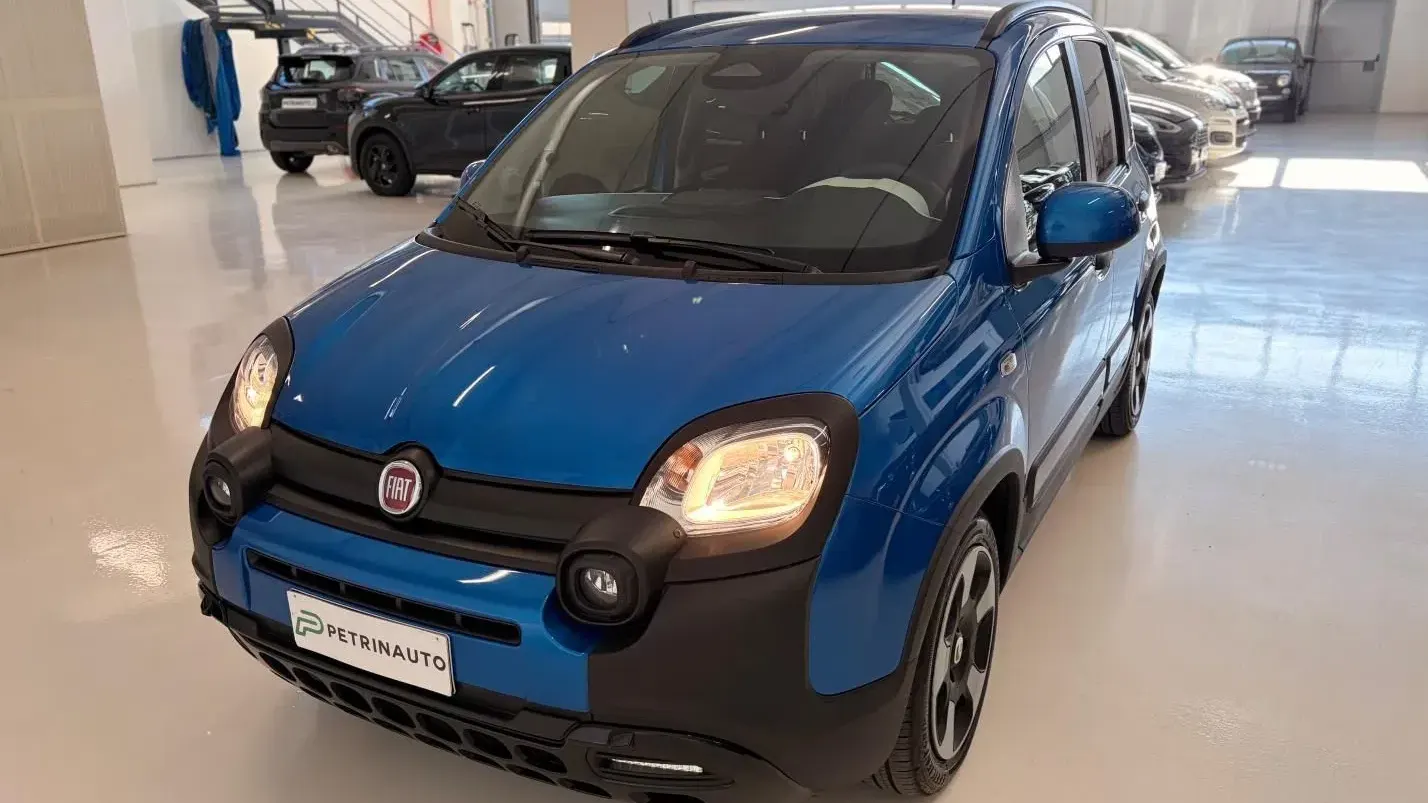 FIAT Panda 1.0 FireFly S&S Hybrid Pandina Cross 5 Posti Km.0