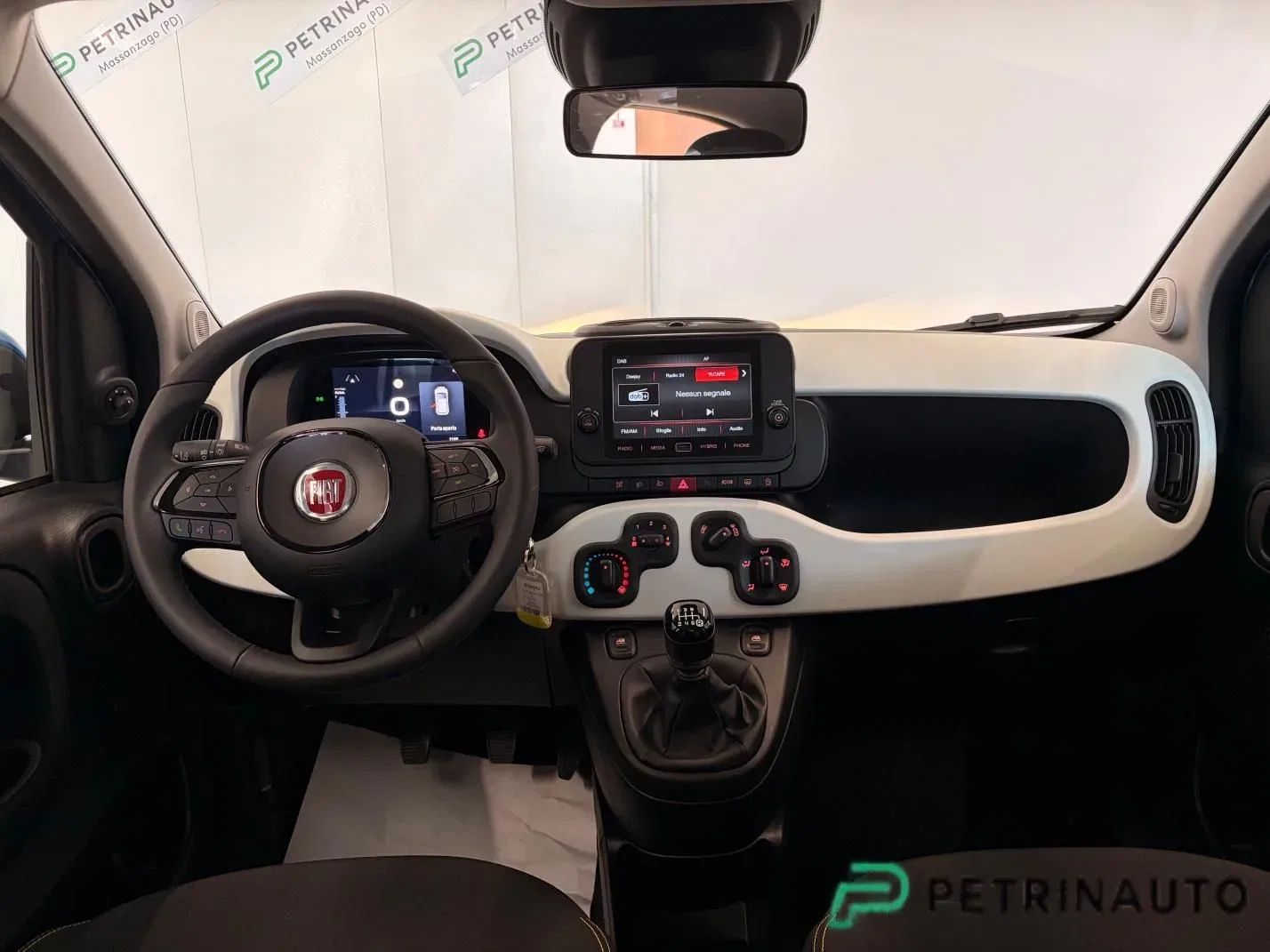 FIAT Panda 1.0 FireFly S&S Hybrid Pandina Cross 5 Posti Km.0 foto 21