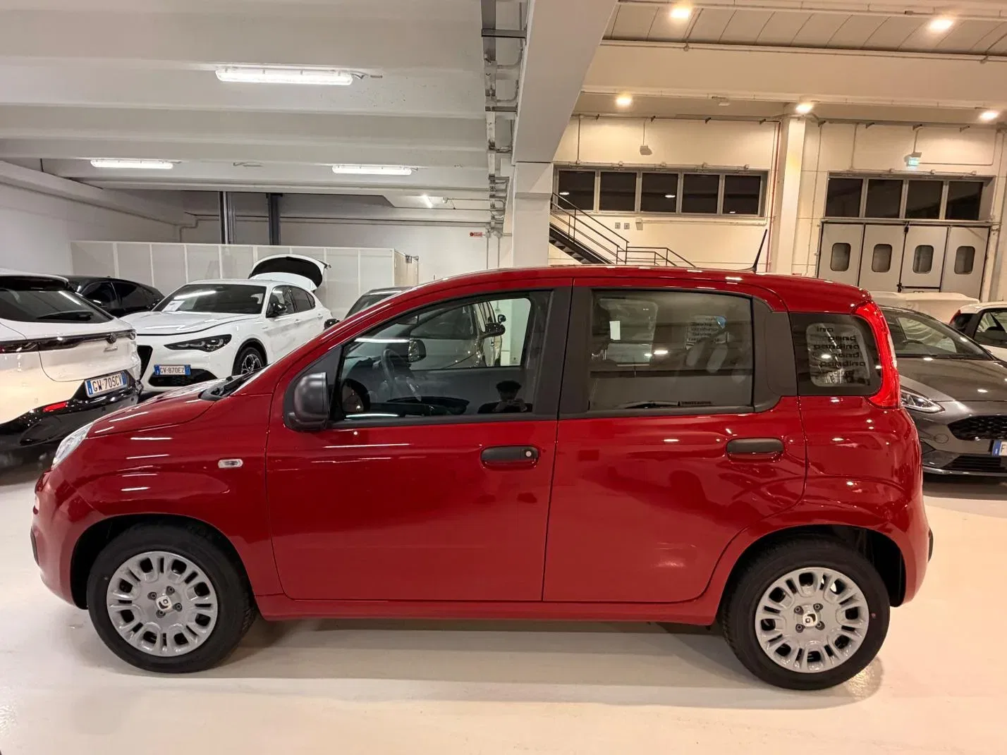 Fiat Panda 1.0 firefly hybrid Icon s&s 70cv 5p.ti Km0 foto 4