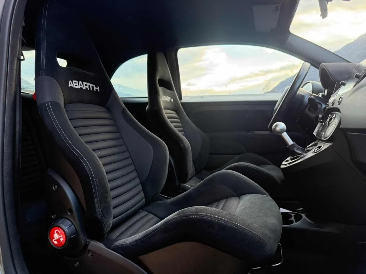 Abarth 595 1.4 Turbo T-Jet 180 CV Competizione foto 17