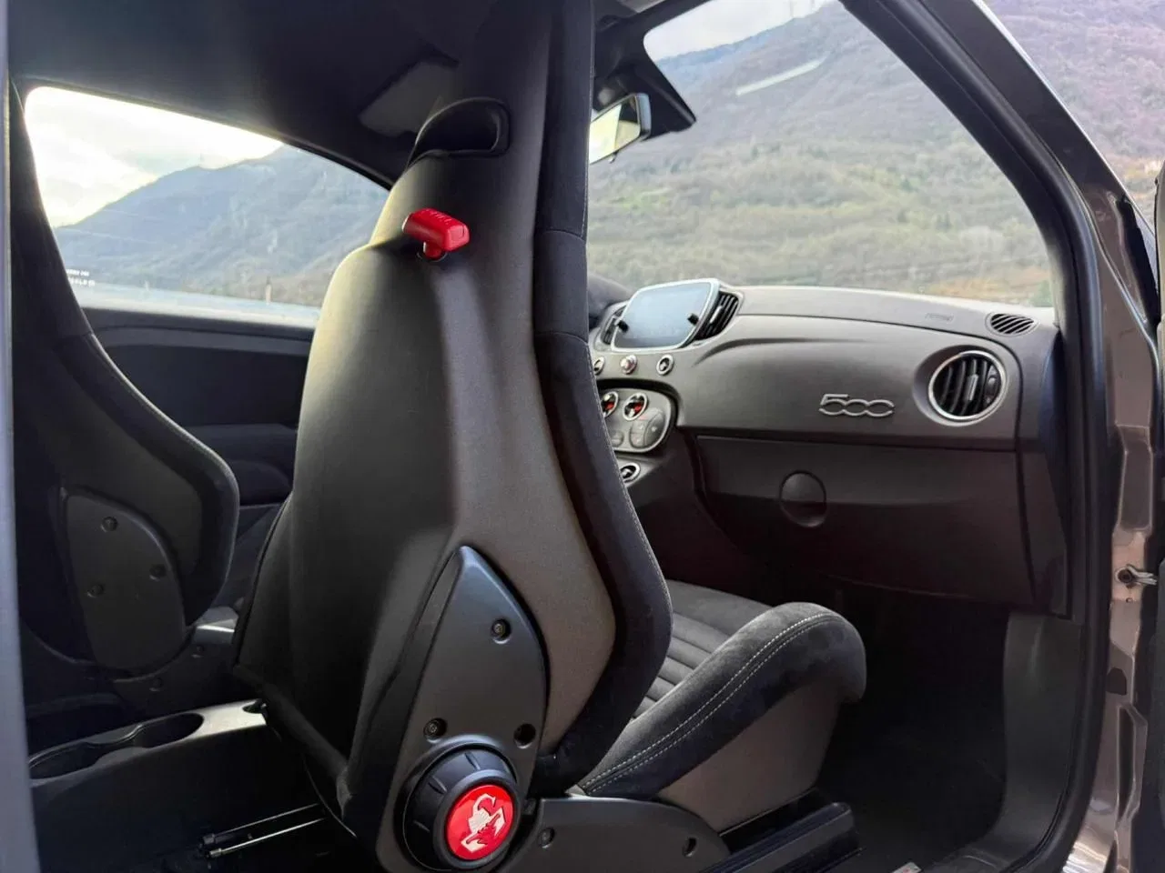 Abarth 595 1.4 Turbo T-Jet 180 CV Competizione foto 19