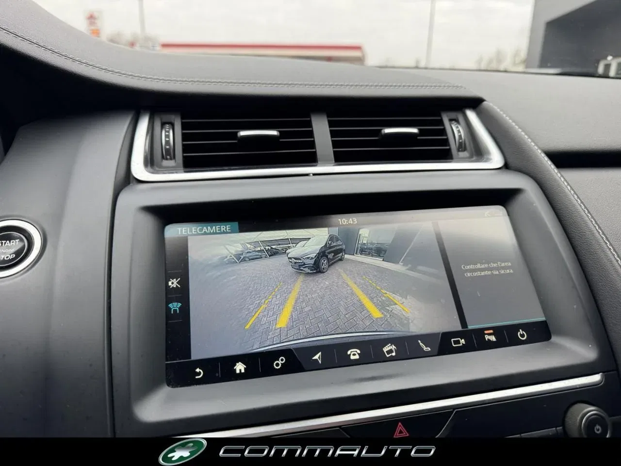 Jaguar E-Pace 2.0D 150 CV AWD aut. R-Dynamic S foto 21