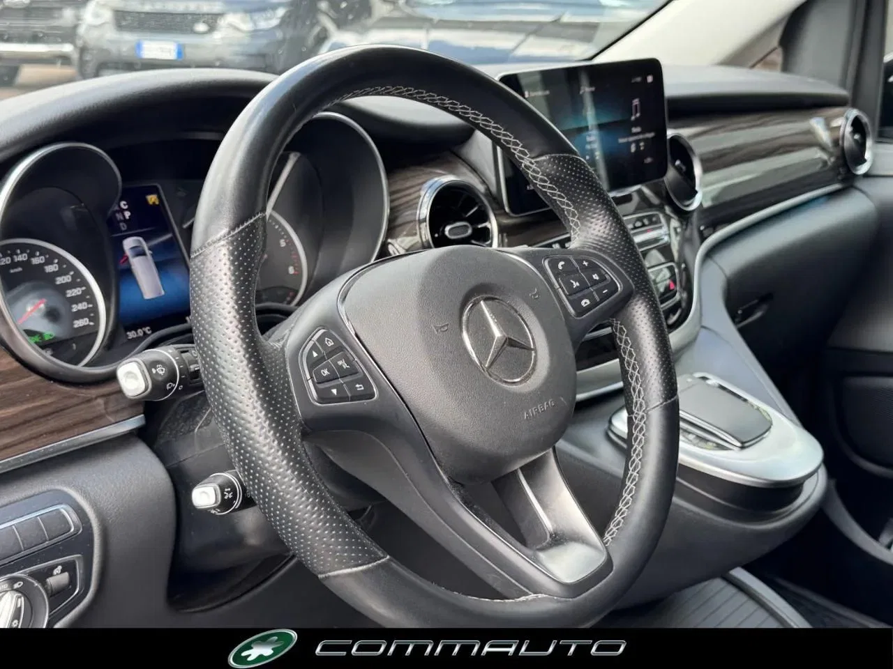 Mercedes-Benz V 220 d Automatic 4Matic Premium Compact foto 9