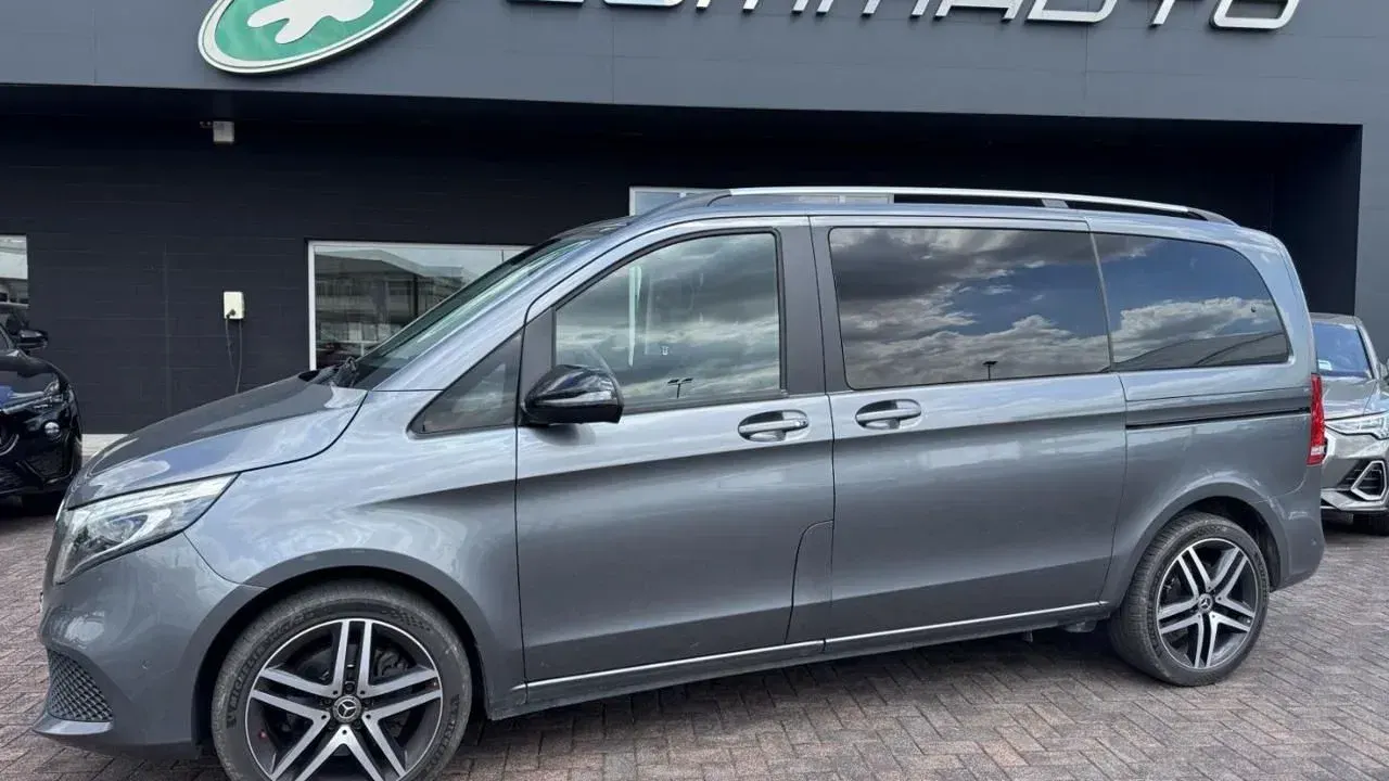 Mercedes-Benz V 220 d Automatic 4Matic Premium Compact