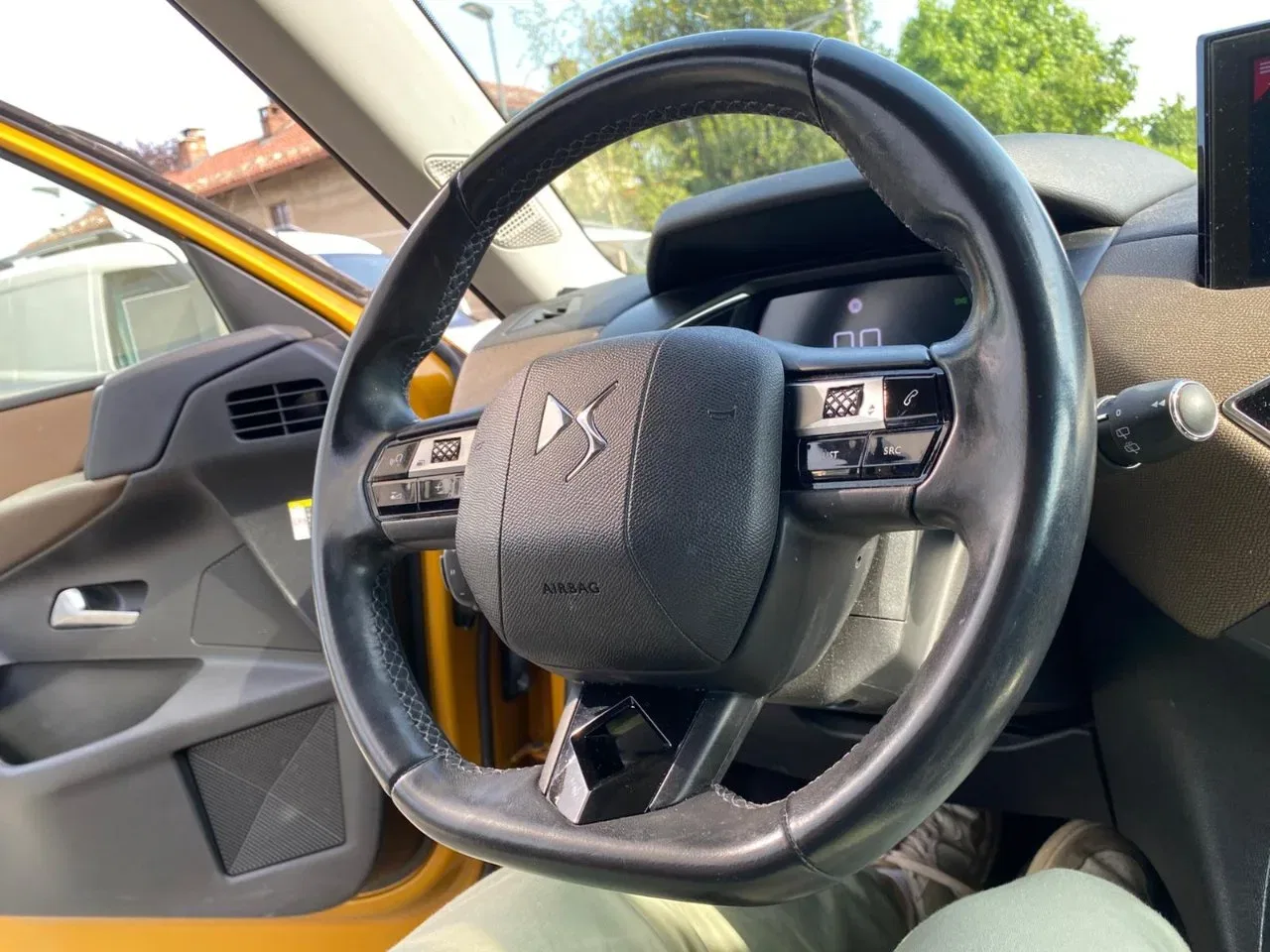 DS DS3 Crossback 1.5 bluehdi So Chic 100cv foto 10
