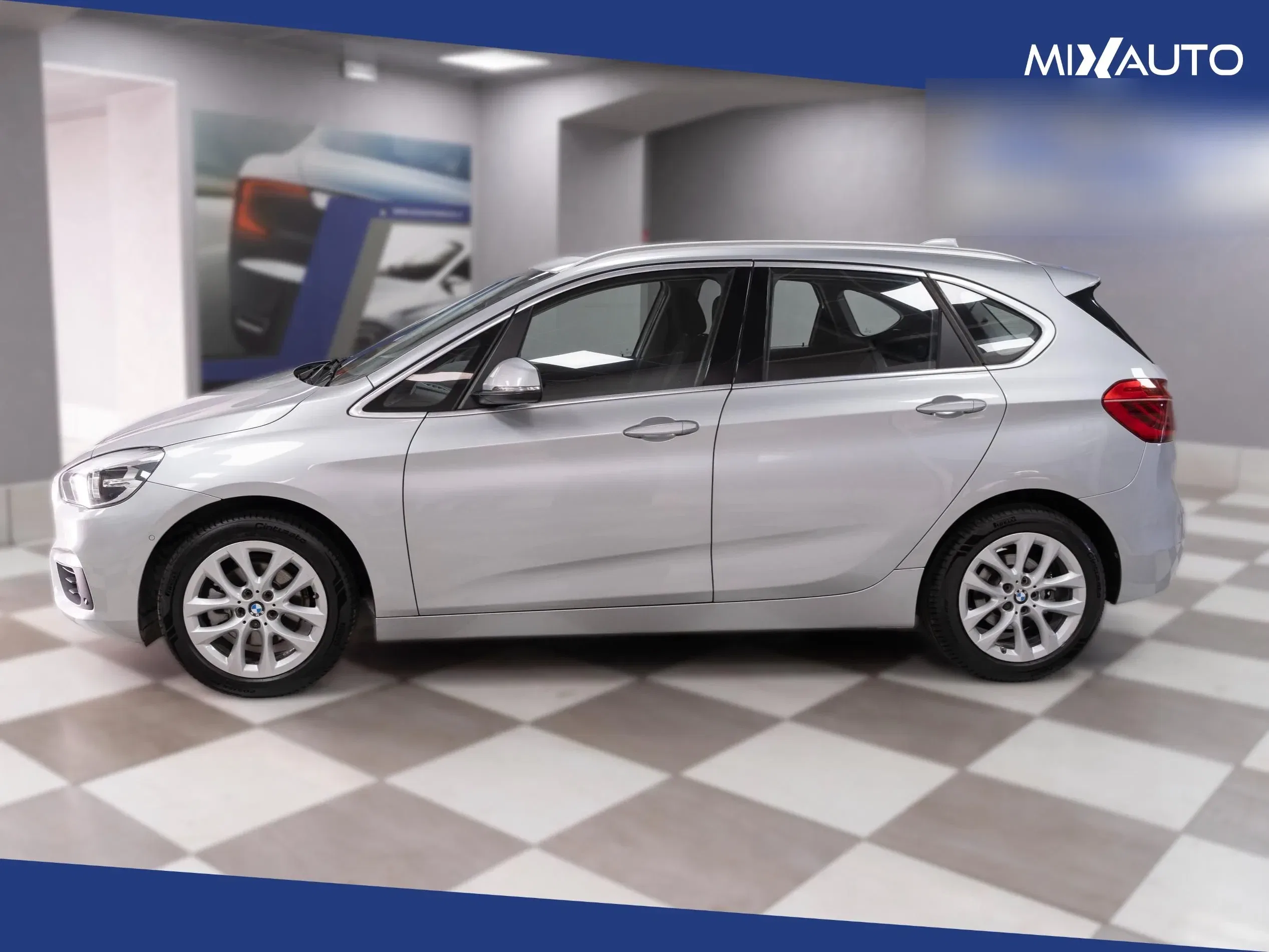 BMW 216 d Active Tourer Advantage Auto foto 3