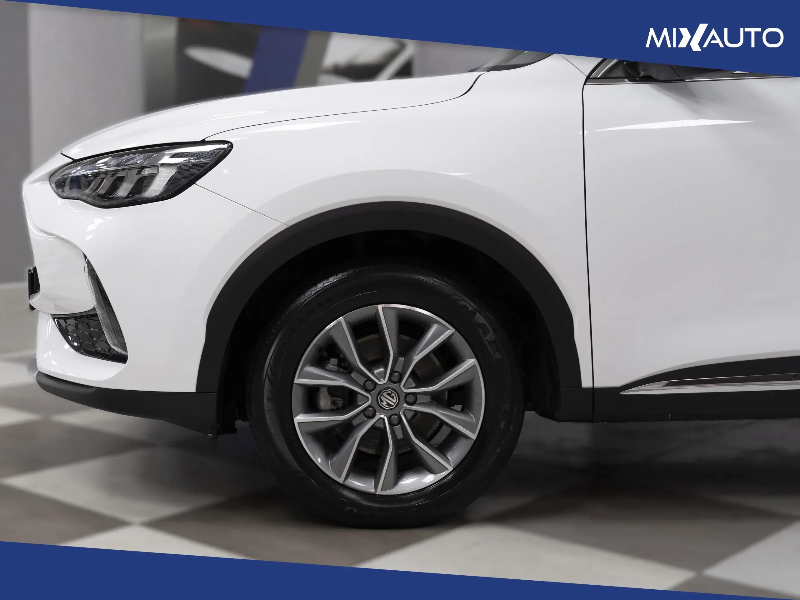 MG HS 1.5T DCT Comfort 2WD AUTO foto 8