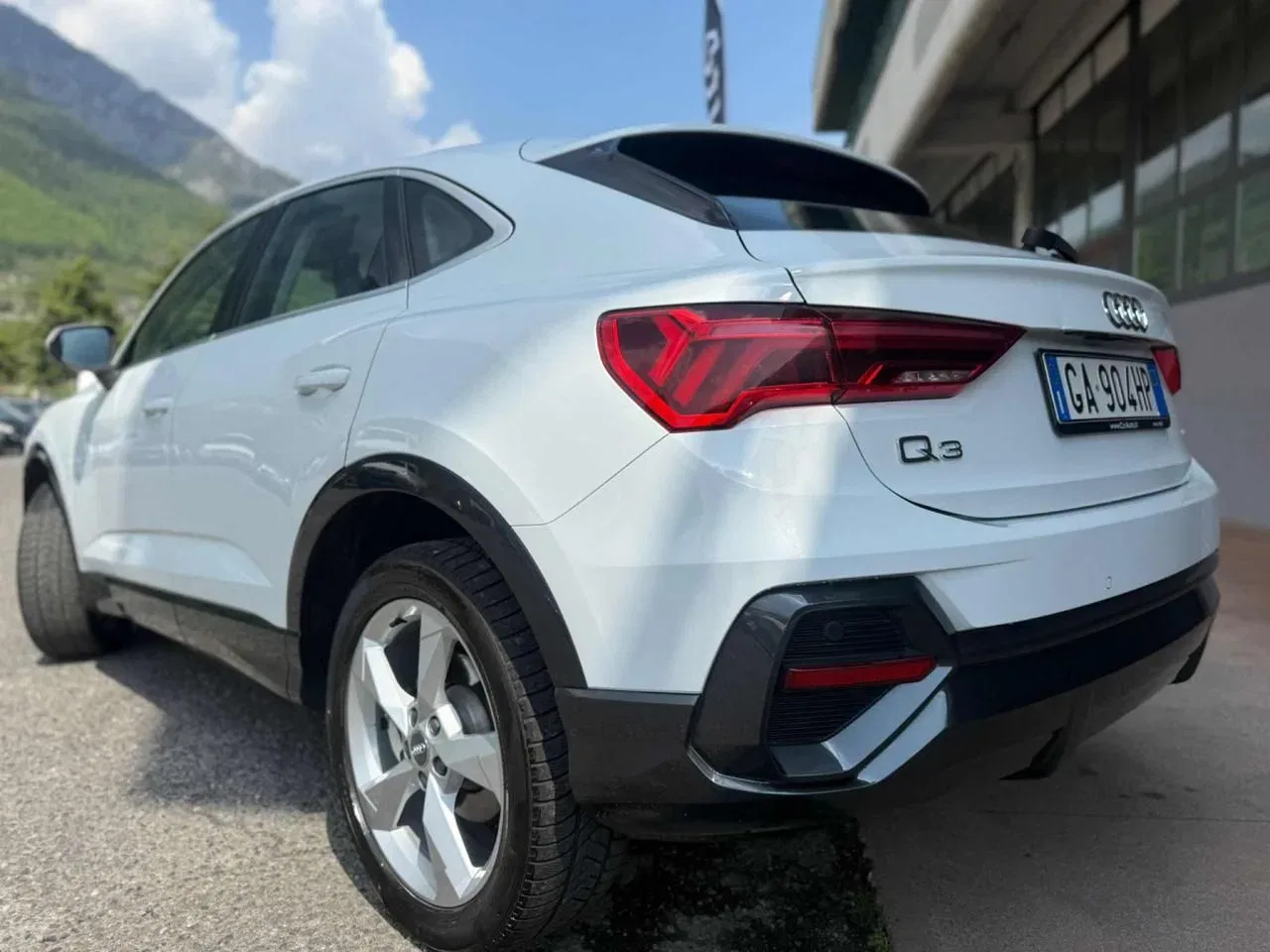 Audi Q3 40 TDI quattro S tronic Business Pluss foto 7