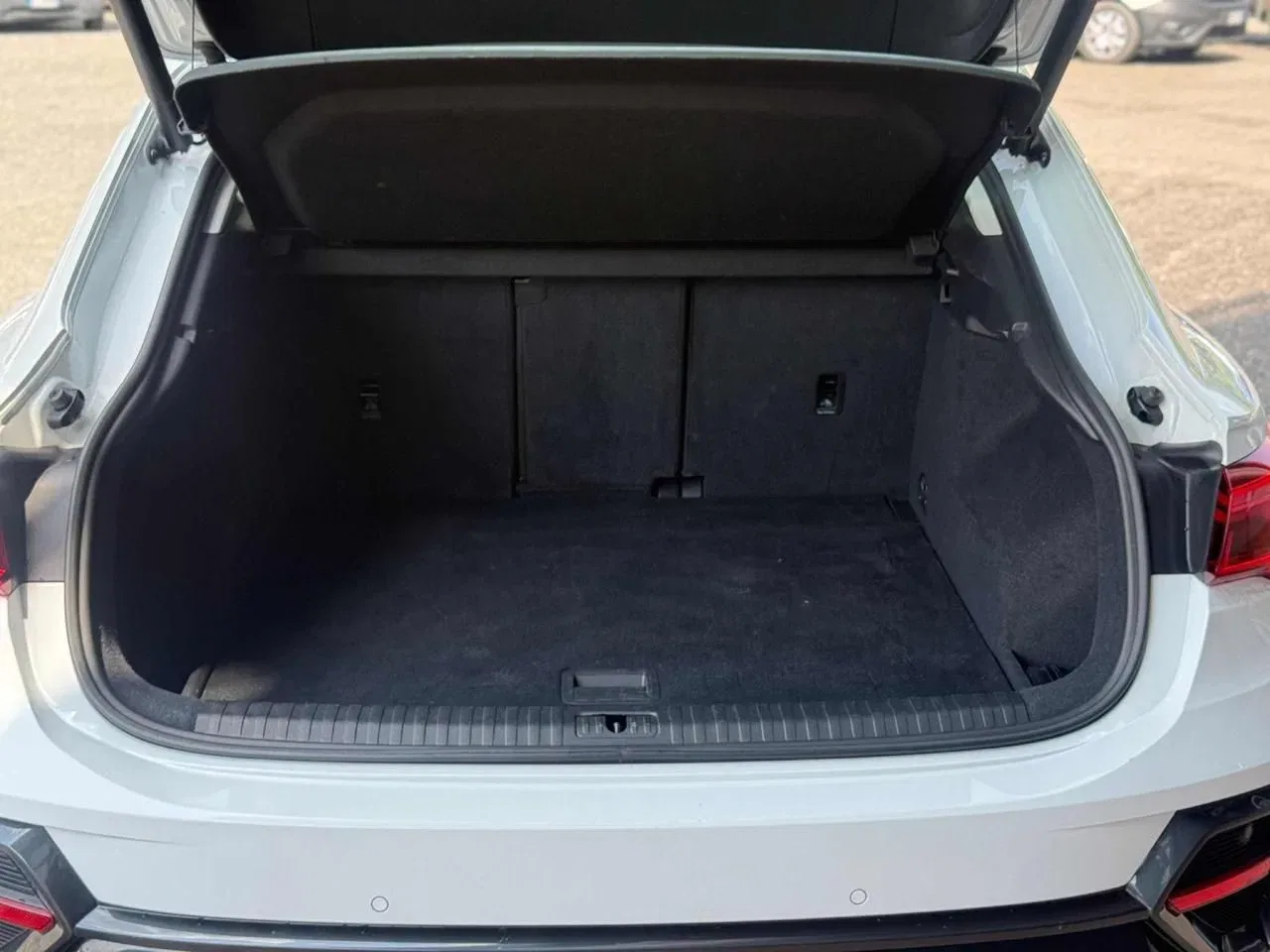 Audi Q3 40 TDI quattro S tronic Business Pluss foto 18