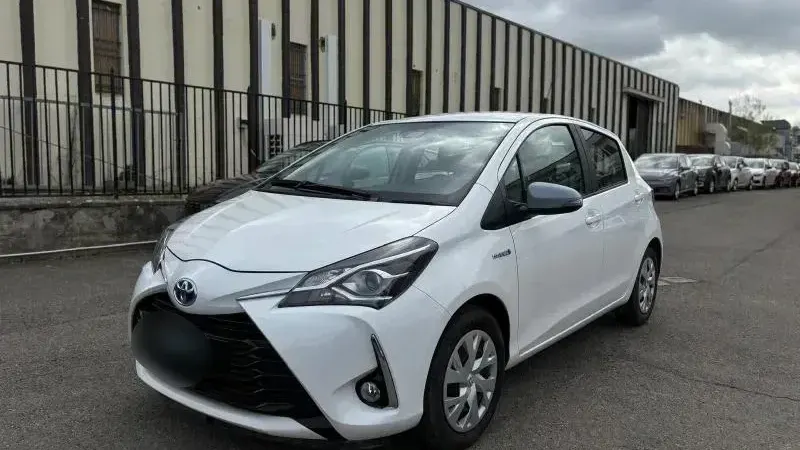 Toyota Yaris 5 Porte PROMO Yaris 5p 1.5h Business