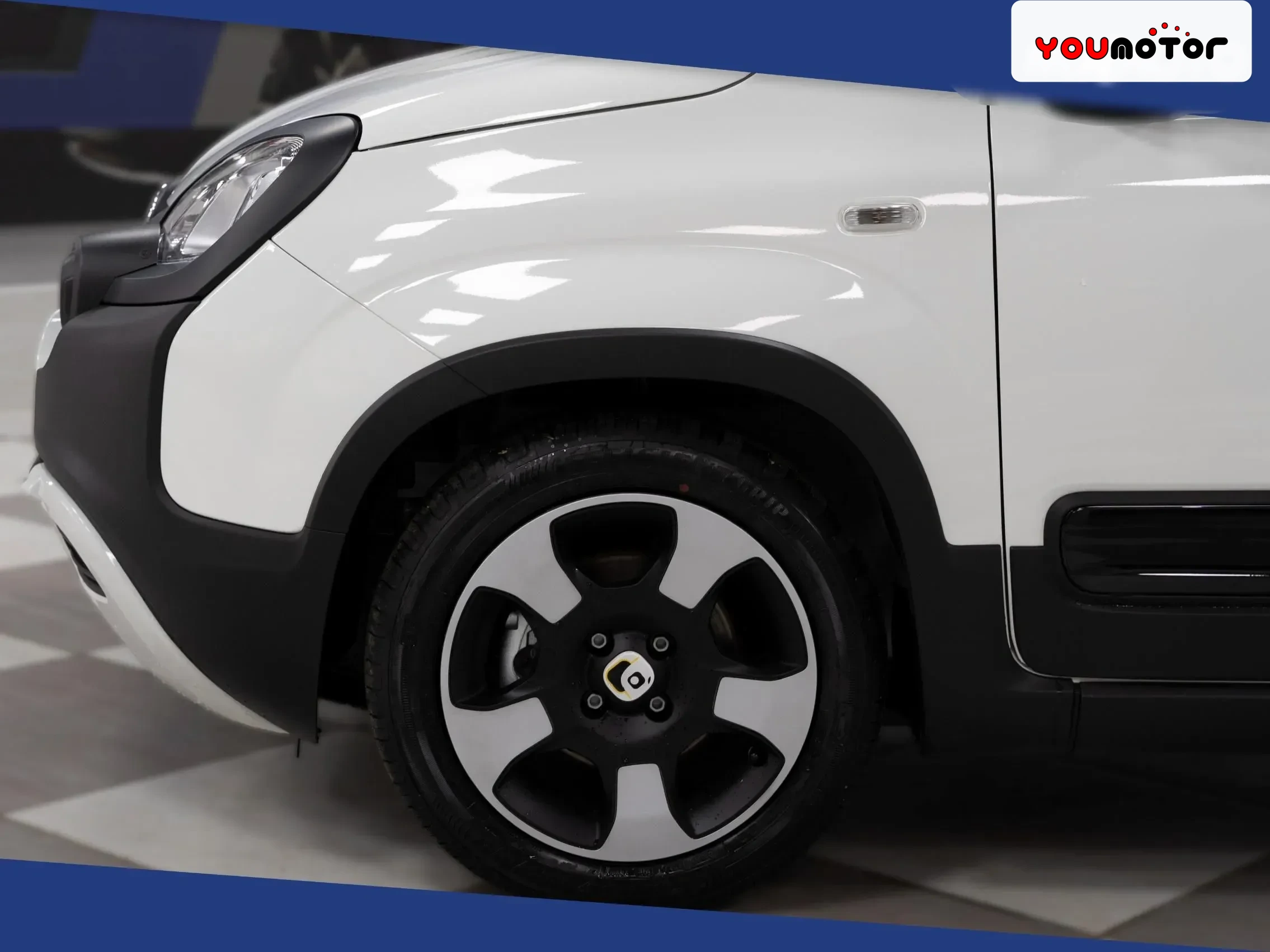Fiat Panda Pandina Cross 1.0 Firefly Hybrid S&S 70CV foto 8
